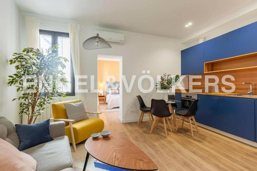 Moderno Apartamento En Pleno Centro Madrid Ngoại thất bức ảnh