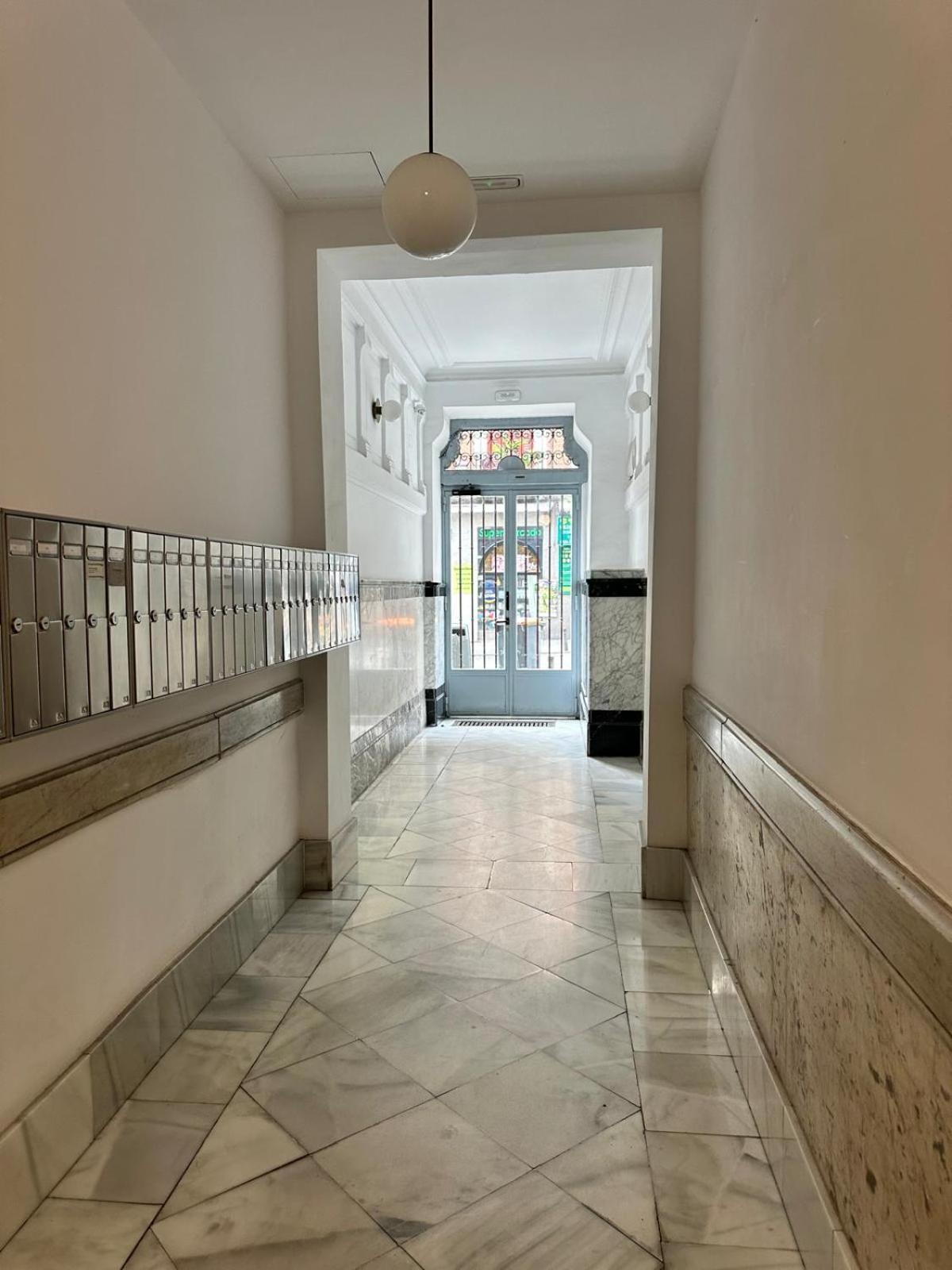 Moderno Apartamento En Pleno Centro Madrid Ngoại thất bức ảnh