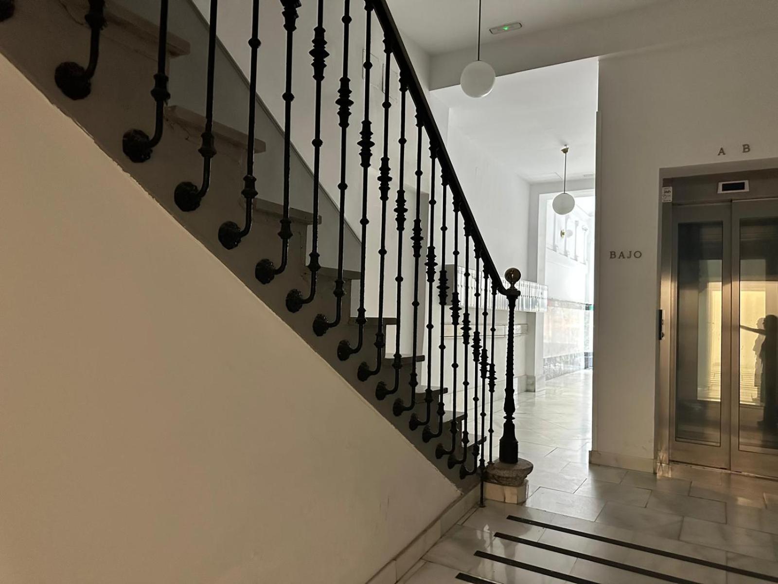 Moderno Apartamento En Pleno Centro Madrid Ngoại thất bức ảnh