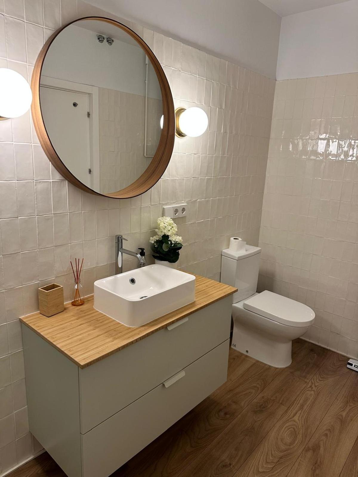 Moderno Apartamento En Pleno Centro Madrid Ngoại thất bức ảnh
